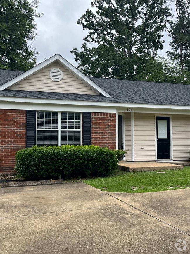 Building Photo - 106 Cove Landing Dr Rental
