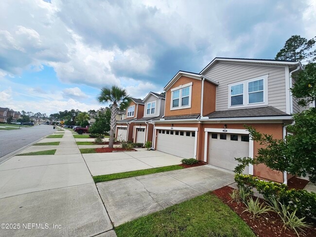 Photo - 249 Richmond Dr Townhome
