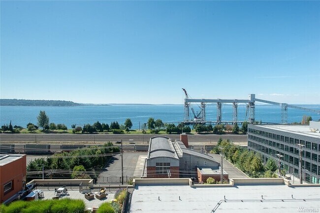 Photo - 601 W Mercer Pl Unit Apt #401