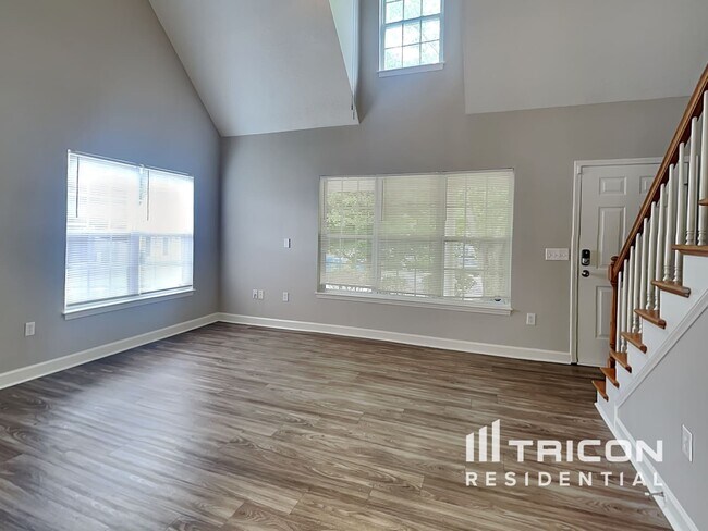 Photo - 367 Olde North Church Dr