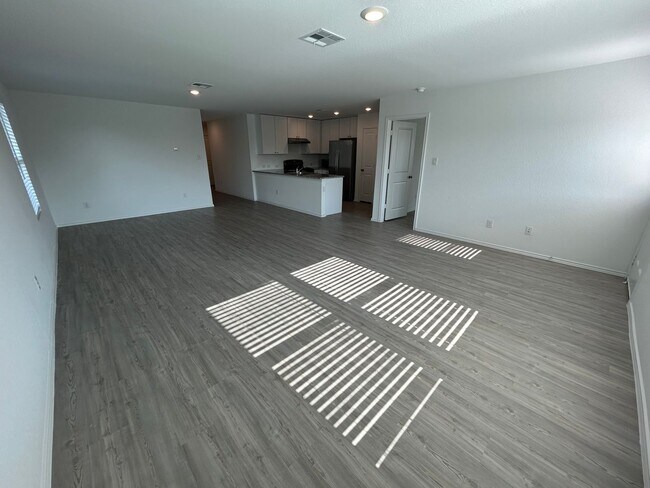 Photo - **APPLICATION RECEIVED** **MOVE-IN SPECIAL...