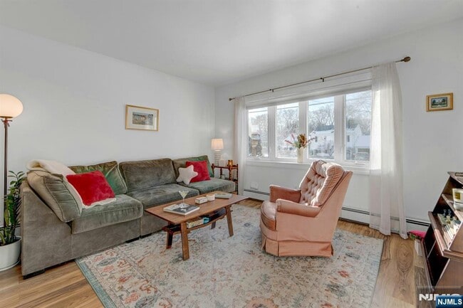 Photo - 13 Murray Rd