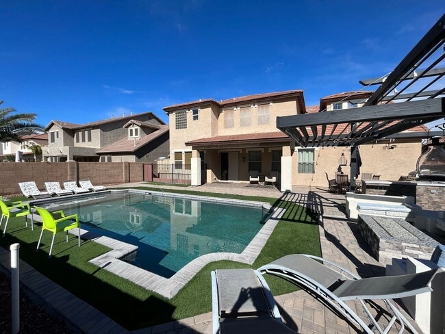 5 Bedroom Home in the Montelena Neighborho... - 5 Bedroom Home in the Montelena Neighborho...