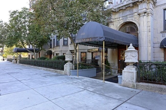 Photo - 464-466-466 Commonwealth Ave Condo Unit 403