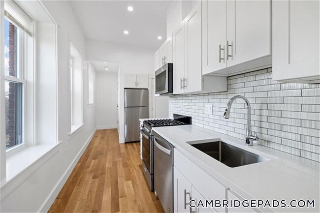 Photo - 406 Columbia St Unit 3