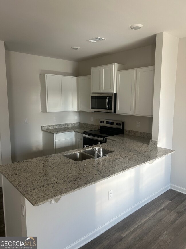 Photo - 1005 N 2nd Ave NW