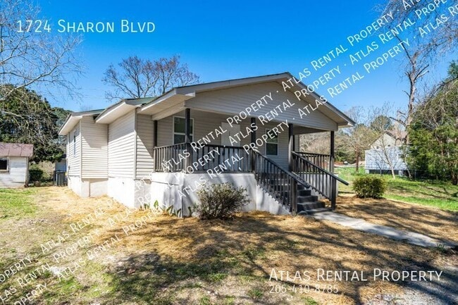 Photo - 1724 Sharon Blvd