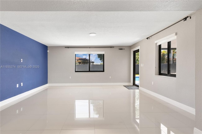 Photo - 4165 W 5th Ln