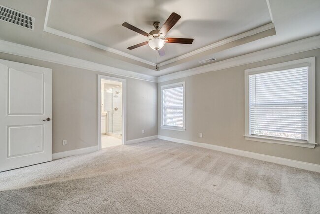 Photo - 1363 Harris Way S