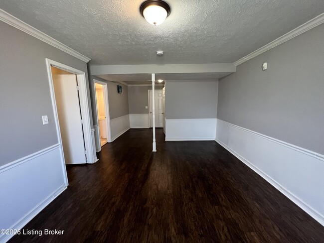 Photo - 3700 Hillcross Dr