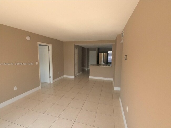 9911 W Okeechobee Rd Unit 1-101