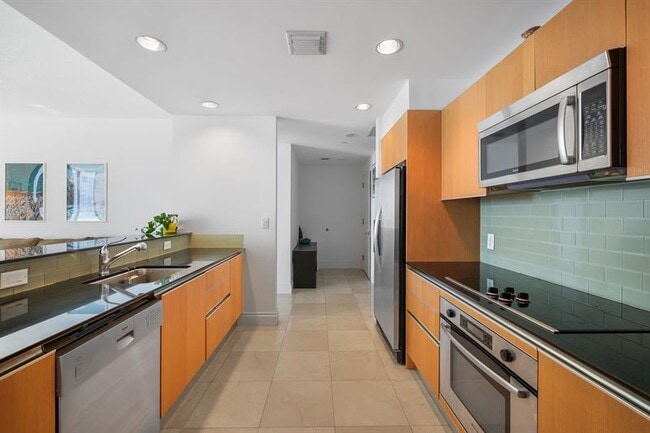 Photo - 1050 Brickell Ave Unit 2302