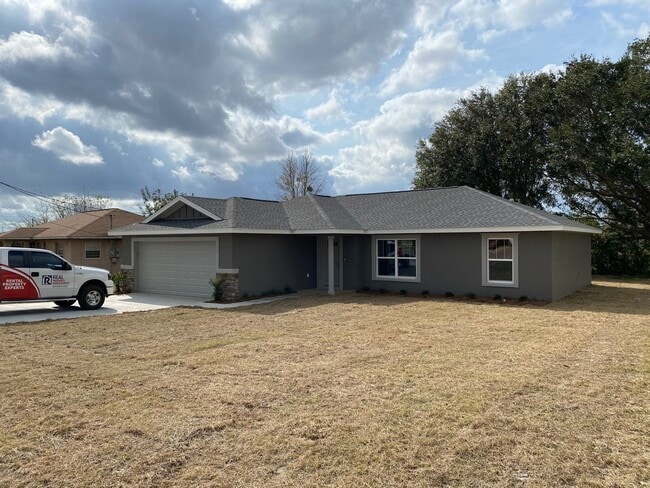 Photo - *** COMING SOON NOT AVAILABLE FOR SHOW UNIT MID APRIL....3/2/2 Silver Spring Shores **Won't Last***