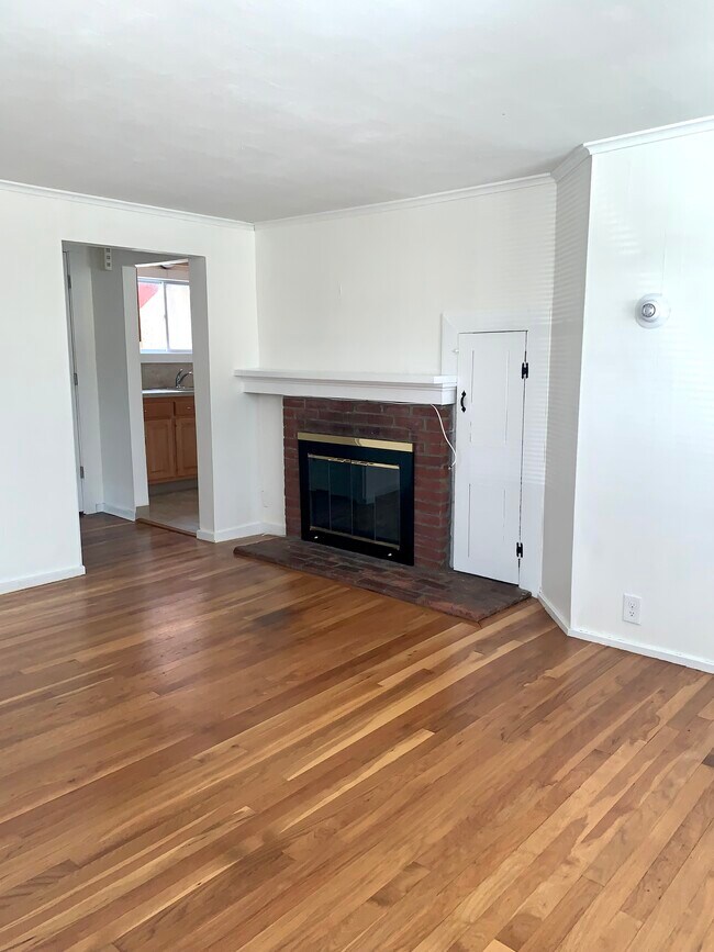 1490 Farmington Ave Apartments Farmington, CT