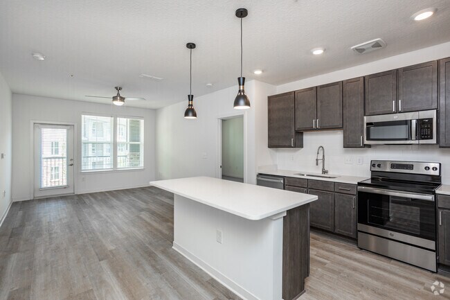 2BR, 2BA - 1,100SF - Kitchen/Living Room