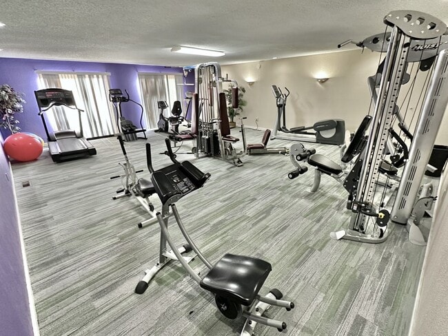 Fitness Center - Academy Heights Apartments