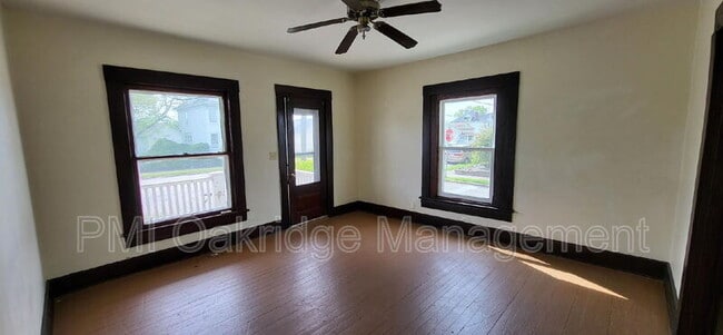 Photo - 416 S Main St