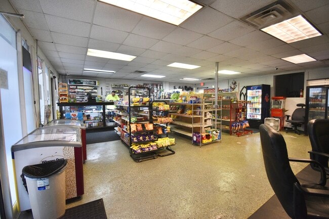 Photo - 3204 Ferndale Dr