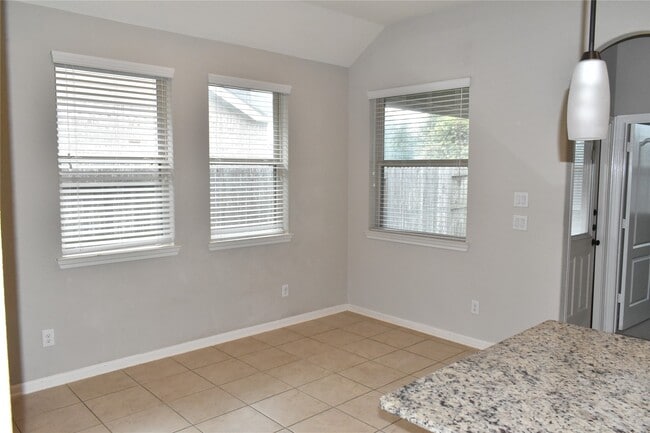 Photo - 29027 Crystal Rose Ln