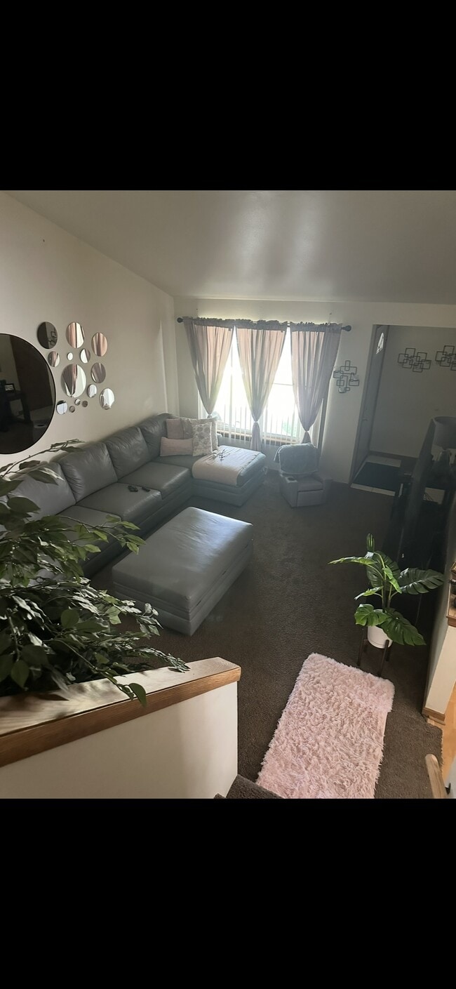 Photo - 5013 N 106th St