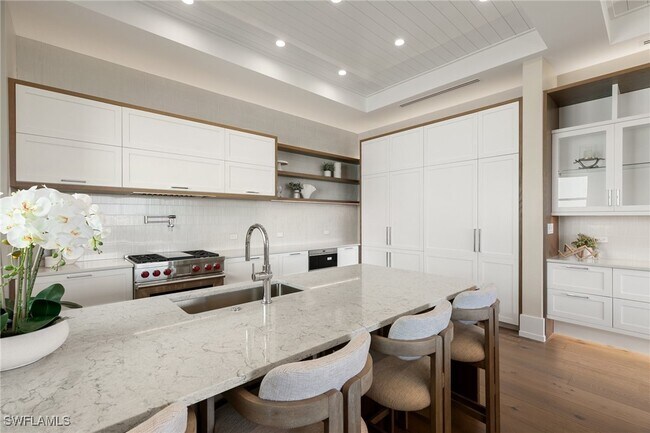 Photo - 201 8th St S Unidad 301