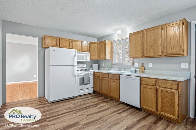 Photo - 4 Bedroom Home in Anoka