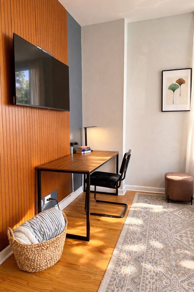 Photo - 906 N Damen Ave Unit SI ID1379014P