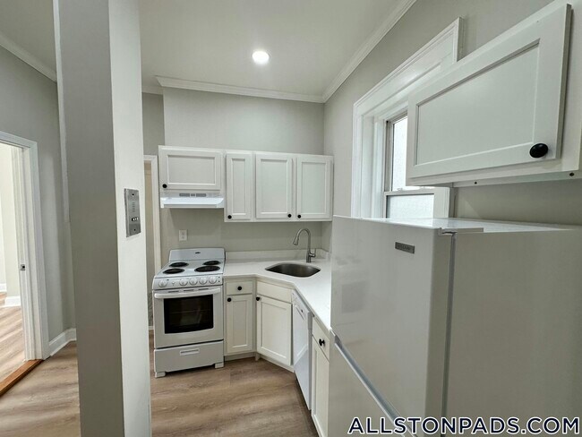 1185 Commonwealth Ave Unit 2