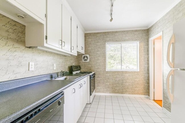 Photo - 91 Rumson Rd NE Unidad C35