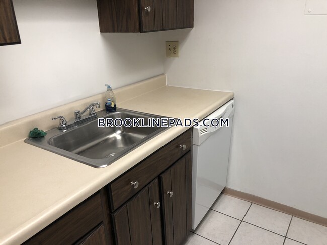 Photo - 50 Broadlawn Park Apartment Unit 307