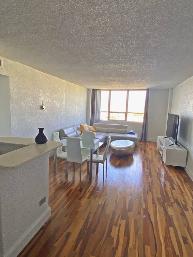 Photo - 1500 Bay Rd Unidad 1408s