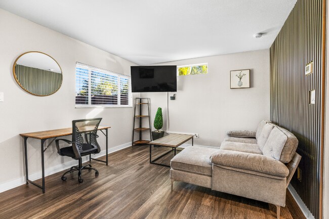 Photo - 202 N Fremont Ave Unit 2