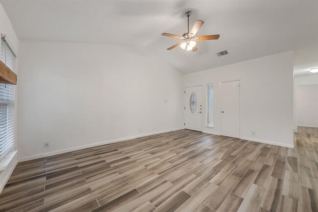 Photo - 9618 Sugar Hill Dr