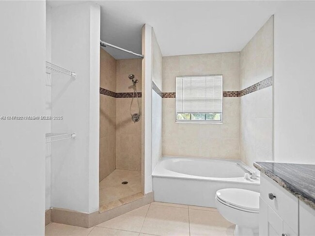 Photo - 23170 Floralwood Ln Unit HOUSE