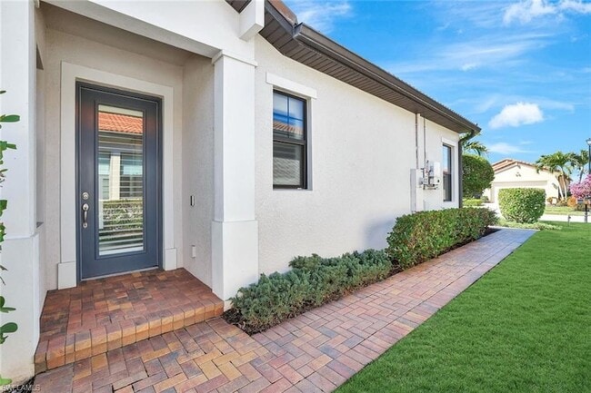 Photo - 1416 Lucena Ln S