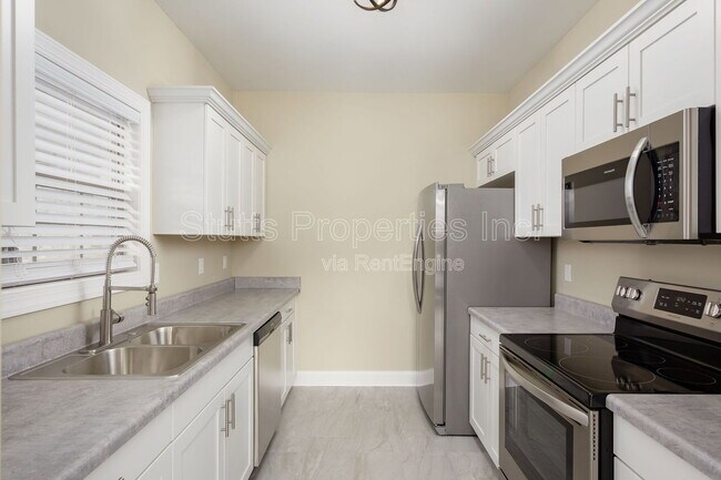 Photo - 205 Bentbrook Pl