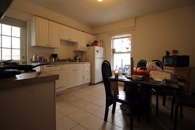 Photo - 66 Murdock St Unit 1