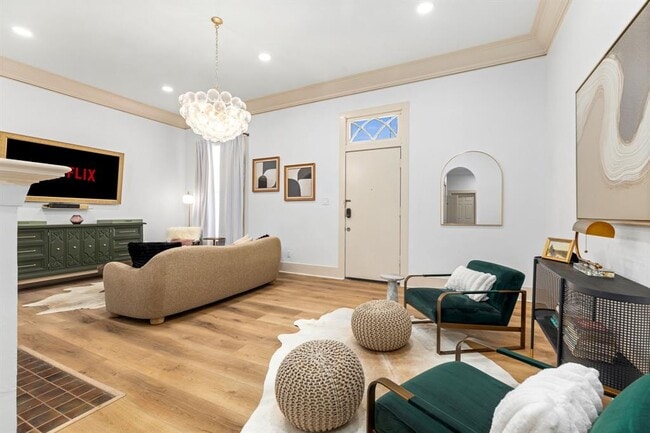 Photo - 110 E Craig Pl Unidad 1