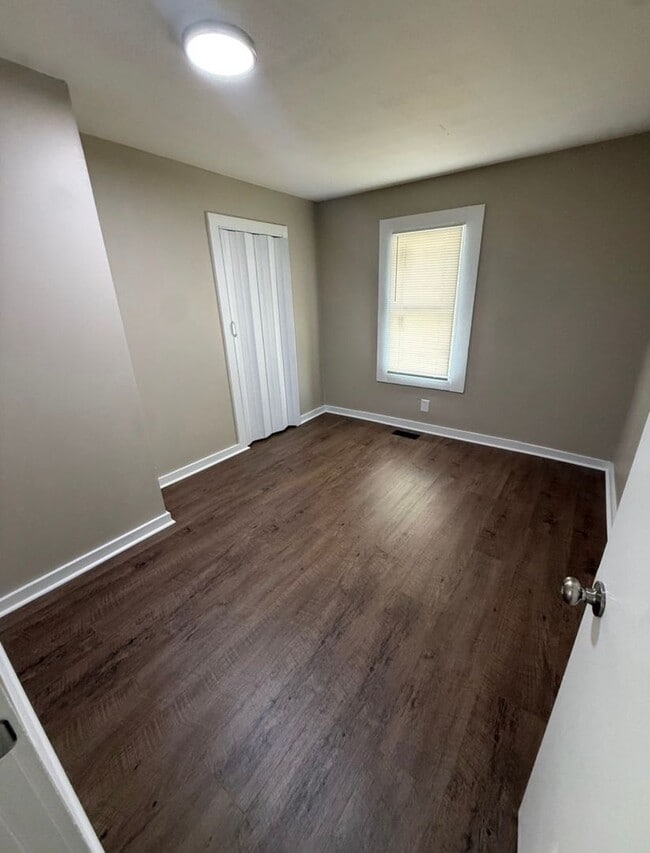 Photo - 714 Golfview Dr
