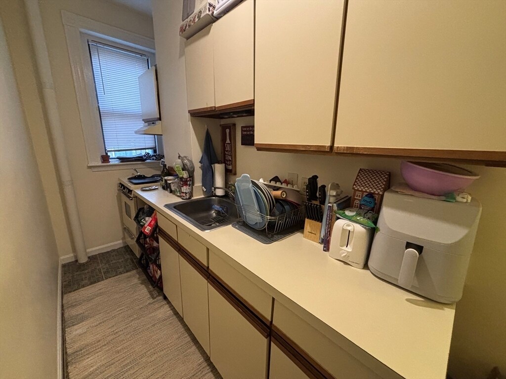 Photo - 137 Peterborough St Unit 16