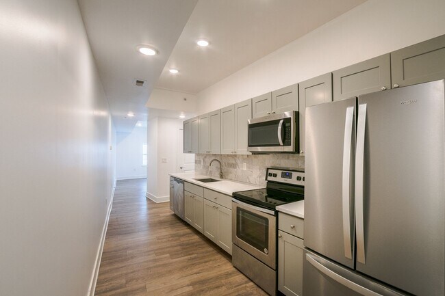 Photo - 2444 Frankford Ave Unidad A