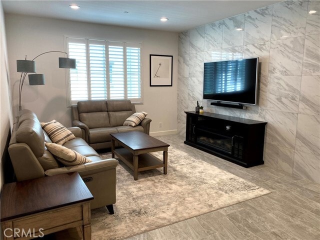 Photo - 603 S Motif St