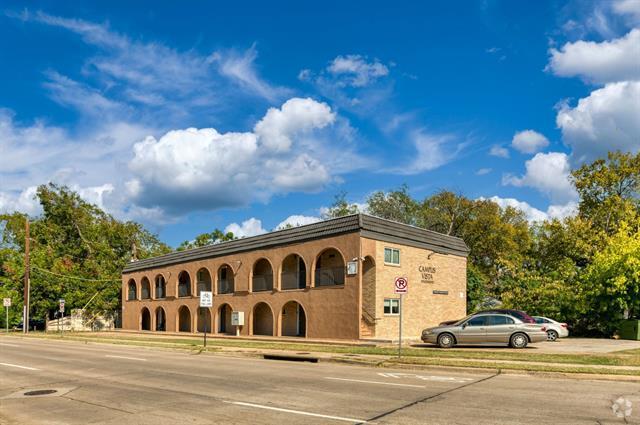 Building Photo - 811 S Mesquite St Rental