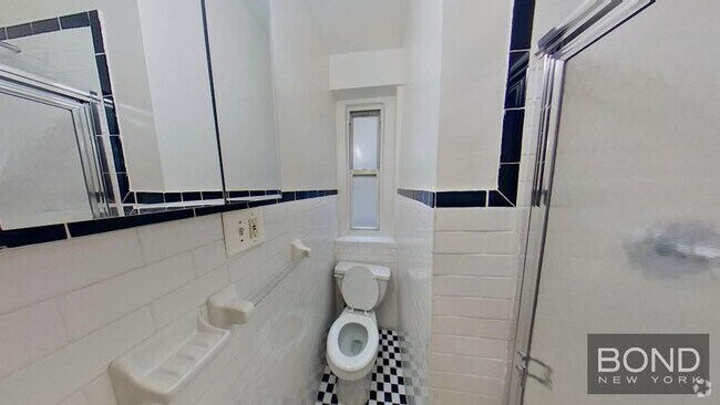 Building Photo - 230-232 Thompson Street Unit 5 Rental