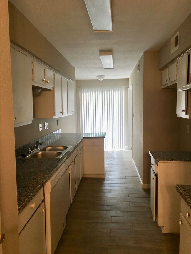 Photo - 6200 W Tidwell Rd Unit 702