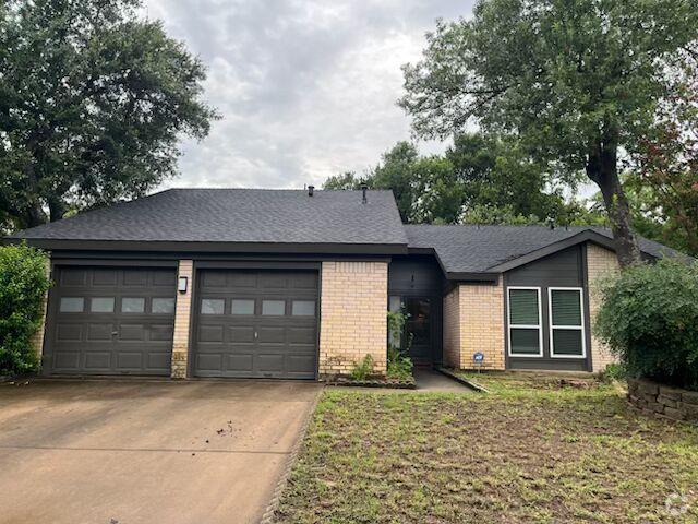 Building Photo - 1205 Doonesbury Dr Rental
