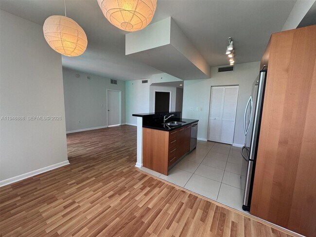 Photo - 244 Biscayne Blvd Unit 702