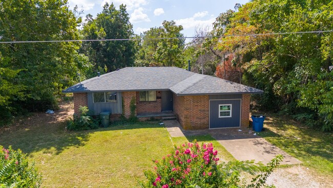 Photo - Updated 4-Bedroom Home in Midwest City with Modern Touches