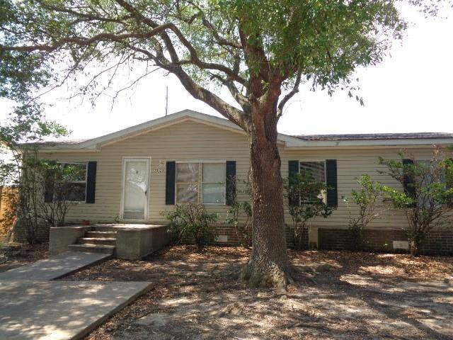 Building Photo - 20323 Mountaindale Dr Unit HOUSE