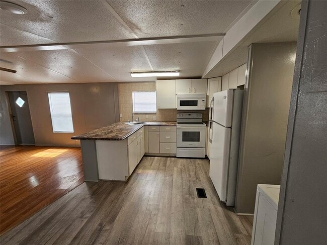 Photo - 6720 69th Ave N
